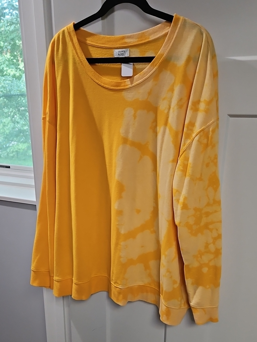 crown & ivy Yellow Tie-Dye Relaxed Sweatshirt